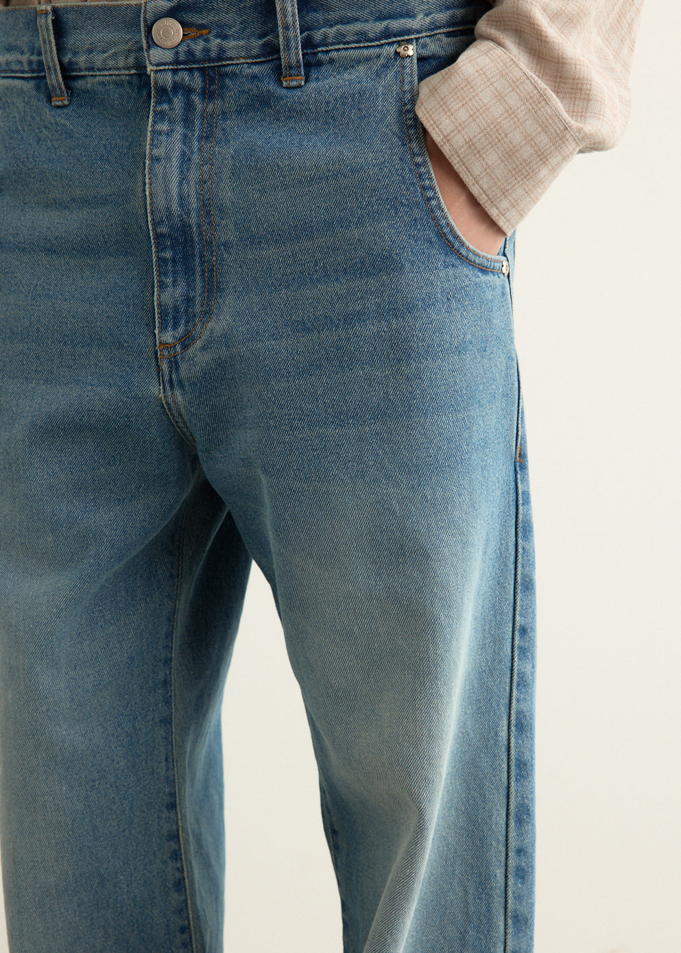Straight Cut Jeans