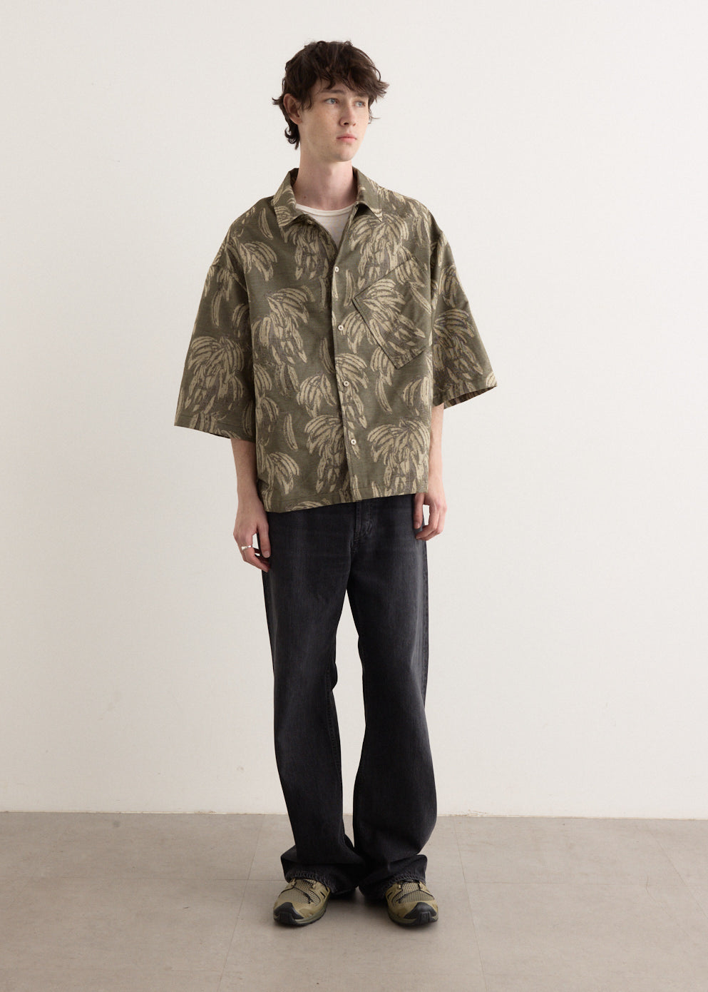 Tシャツ・カットソー JACQUEMUS SS25 LA CHEMISE ALOE (255SH1231748 1IE) Jacquemus La Chemise Aloe Shirt | White | FARFETCH