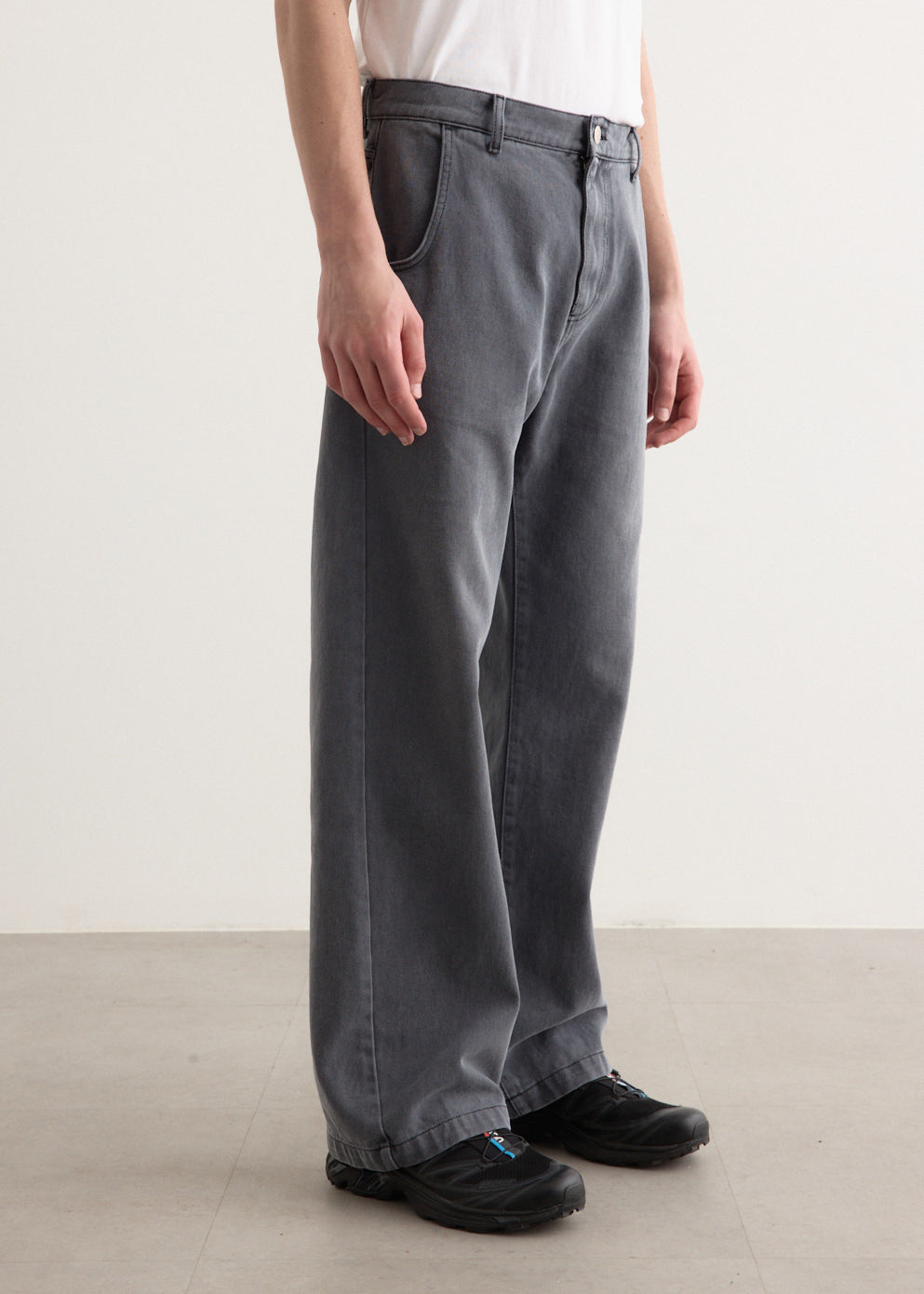 Straight Cut Jeans