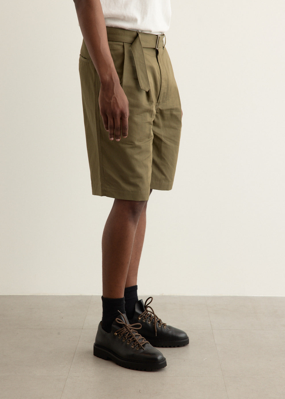 Incu Exclusive Double Pleat Belted Shorts