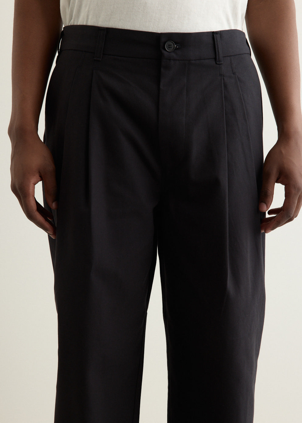 Deep Tuck Pressed Pants