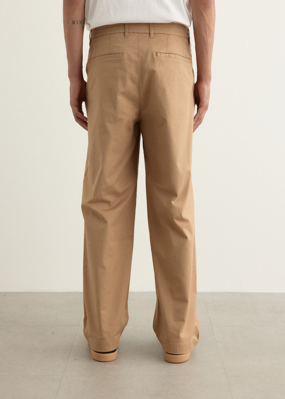 Benn Relaxed Twill Pleated Trousers