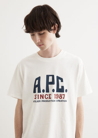 【送料&関税込】A.P.C. T-shirt Print Label Print Label Tシャツ｜HOMME ｜A.P.C. | アーペーセー日本公式