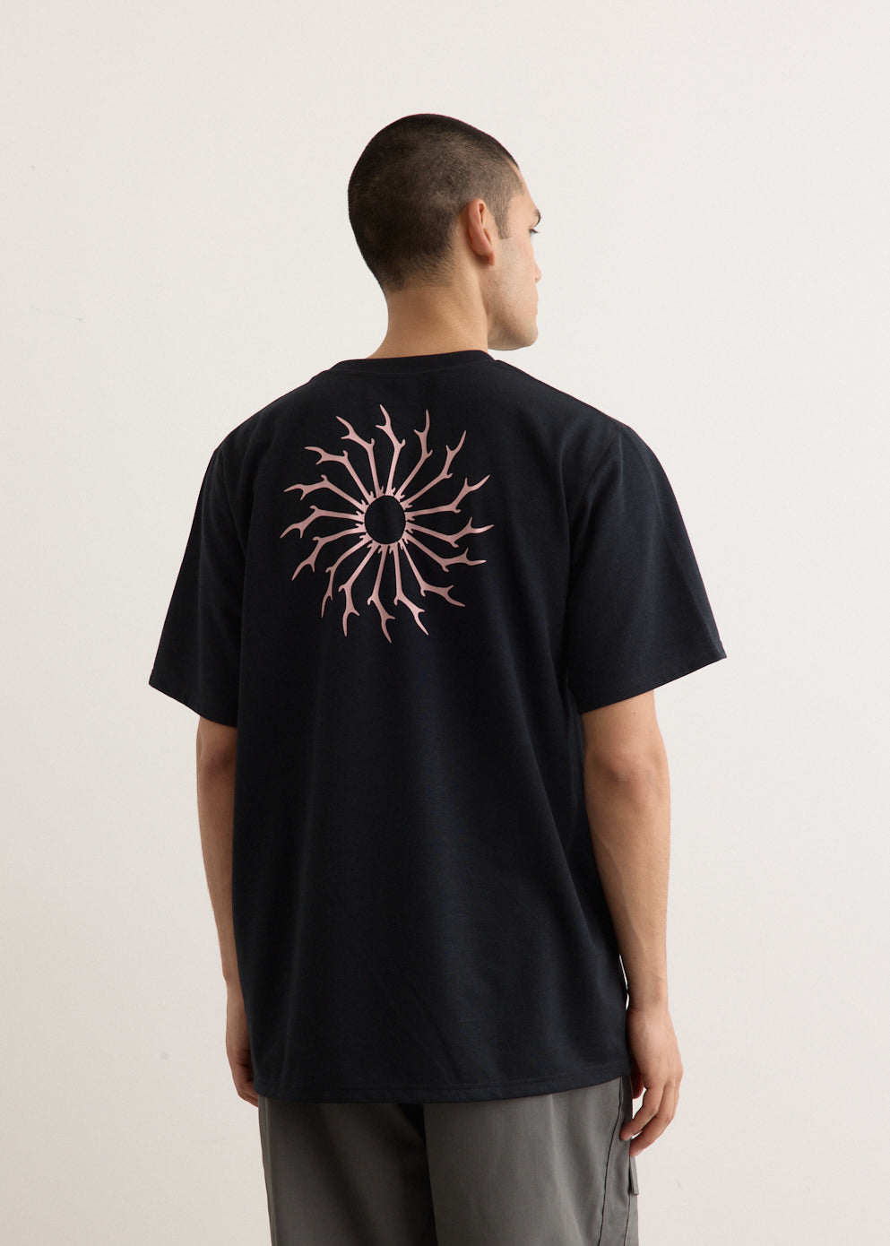 Short Sleeve Round Pocket T-Shirt