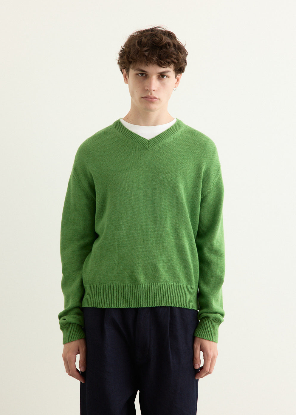 Light Cashmere Knit V-Neck Pullover