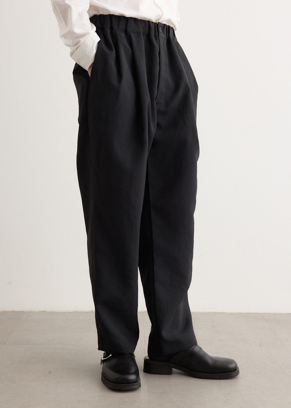 2 Tuck Polyester Pants