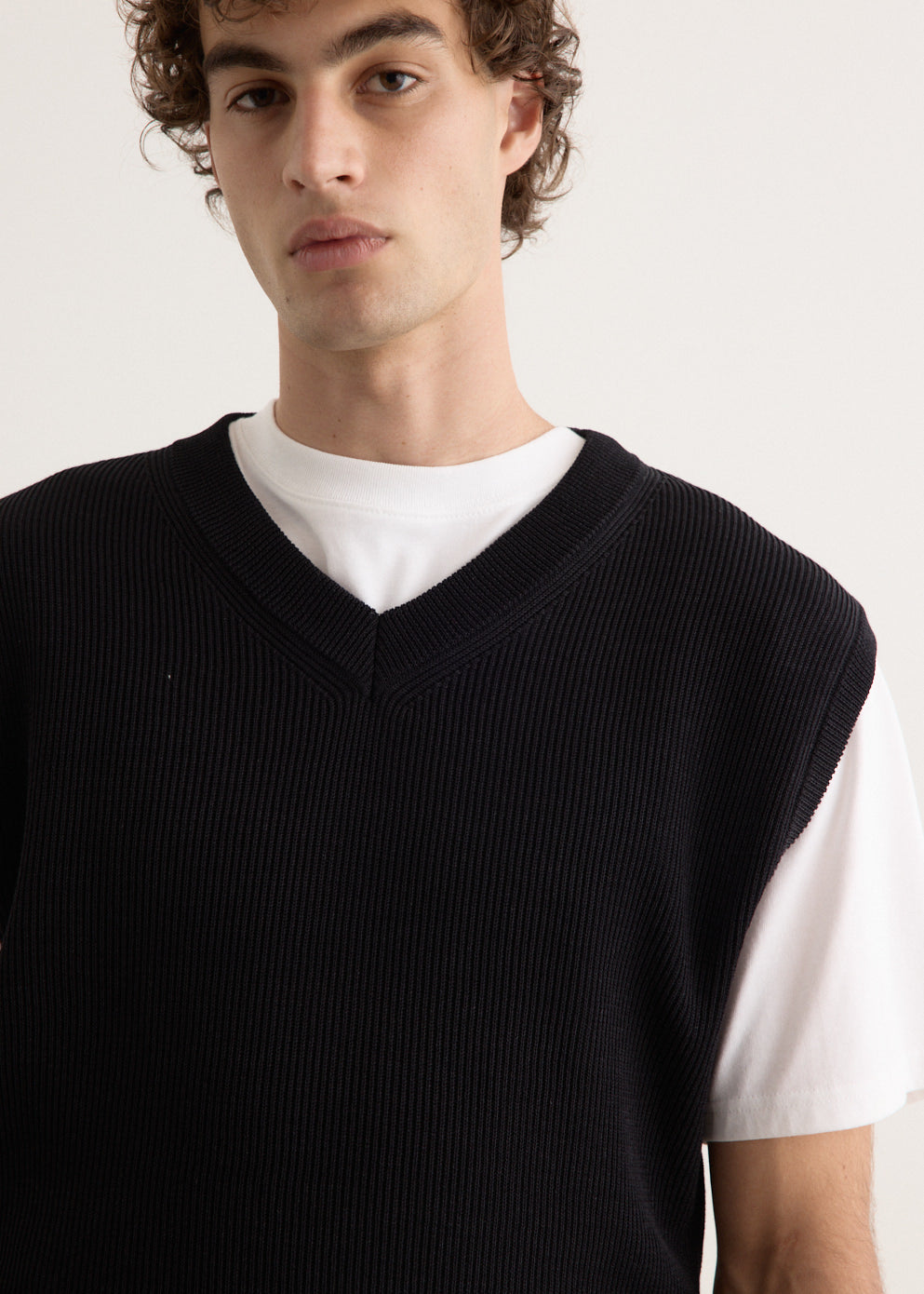 Flat Yarn Rib Knit Vest