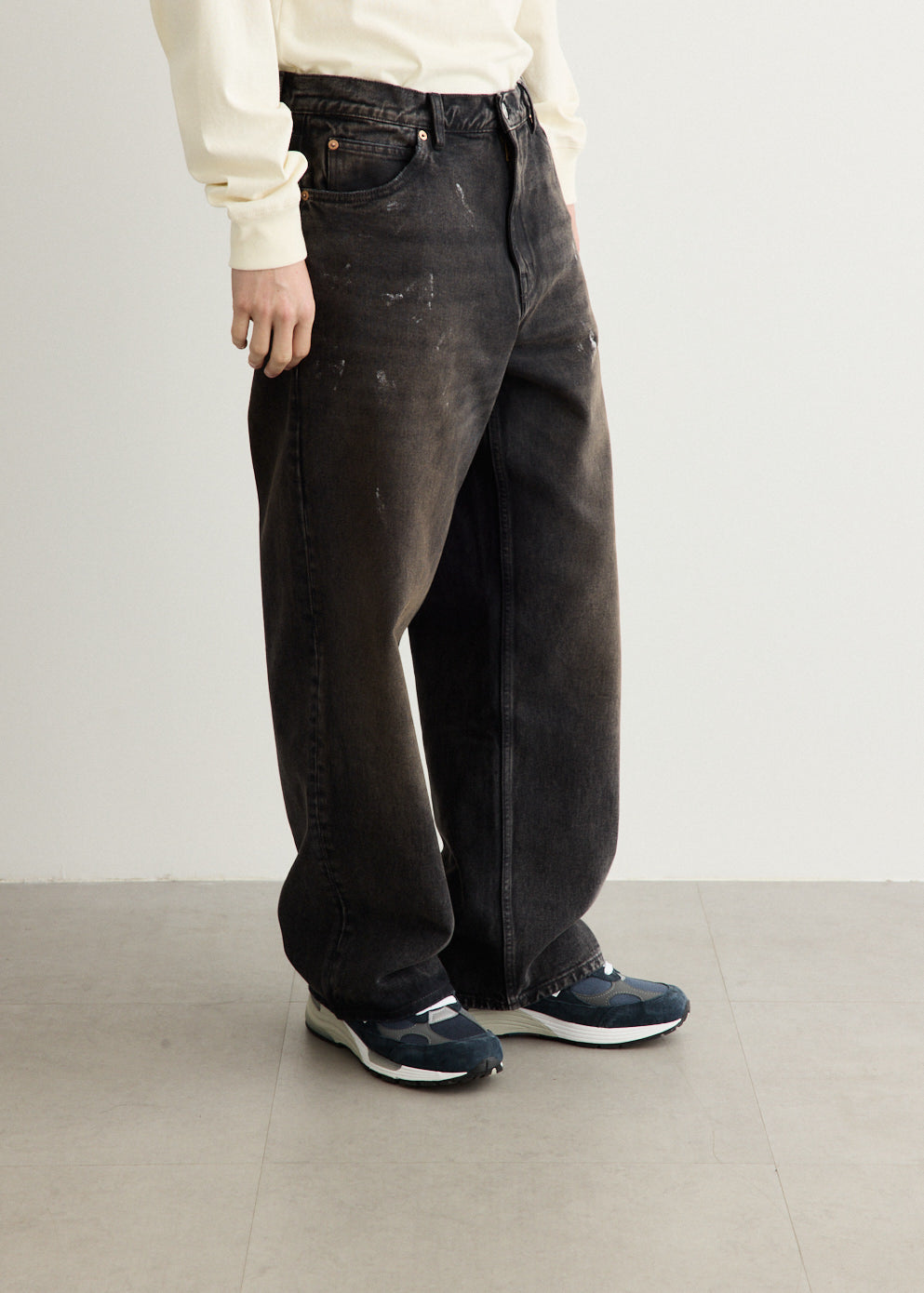 Vast Cut Jeans