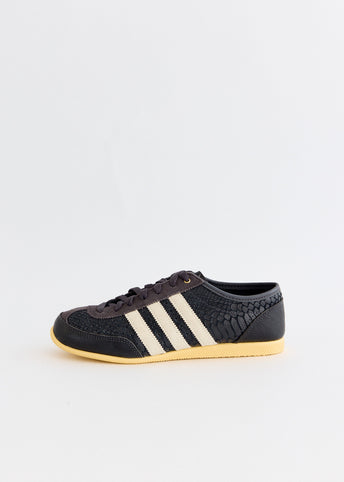 Women's Japan Decon 'Utility Black' Sneakers