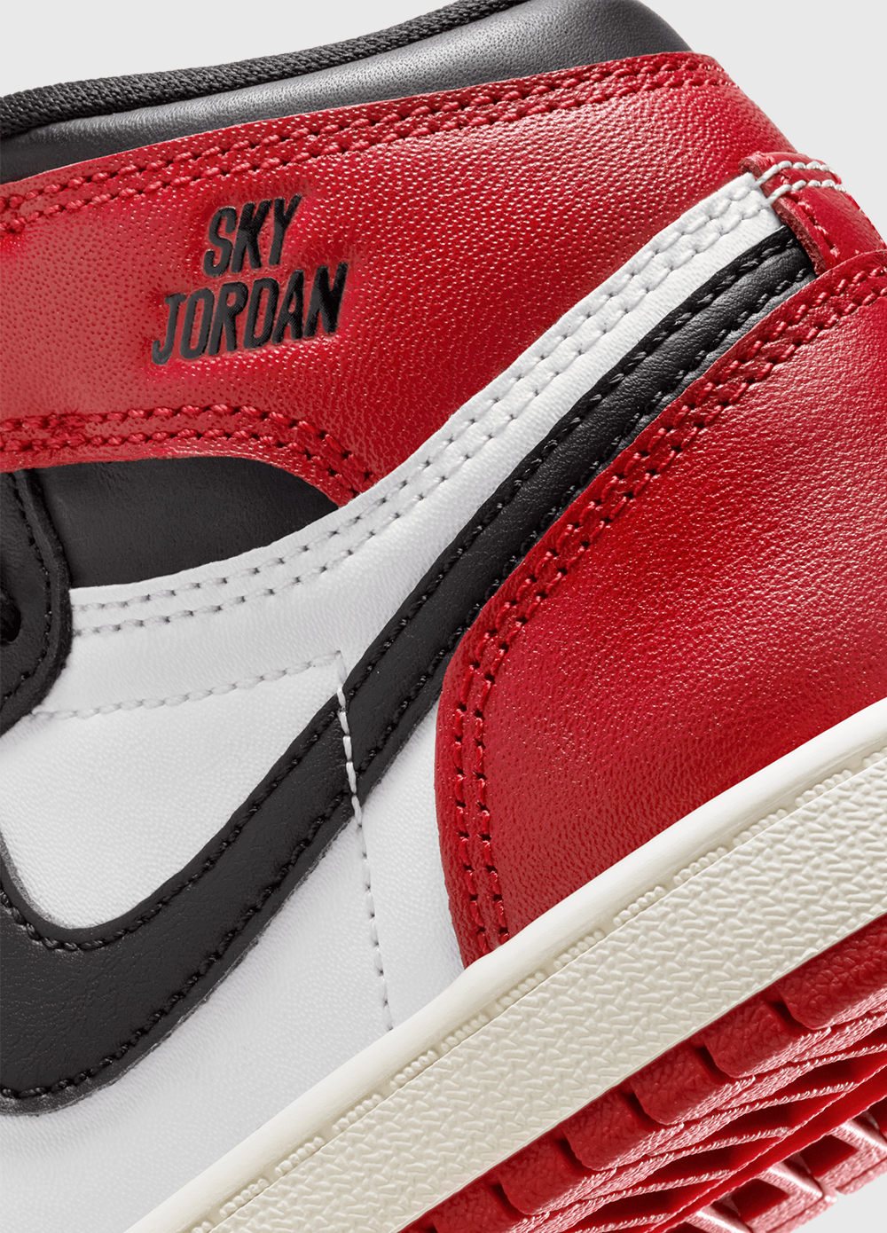 Air Jordan 1 Retro High OG 'Black Toe Reimagined' Sneakers (PS)