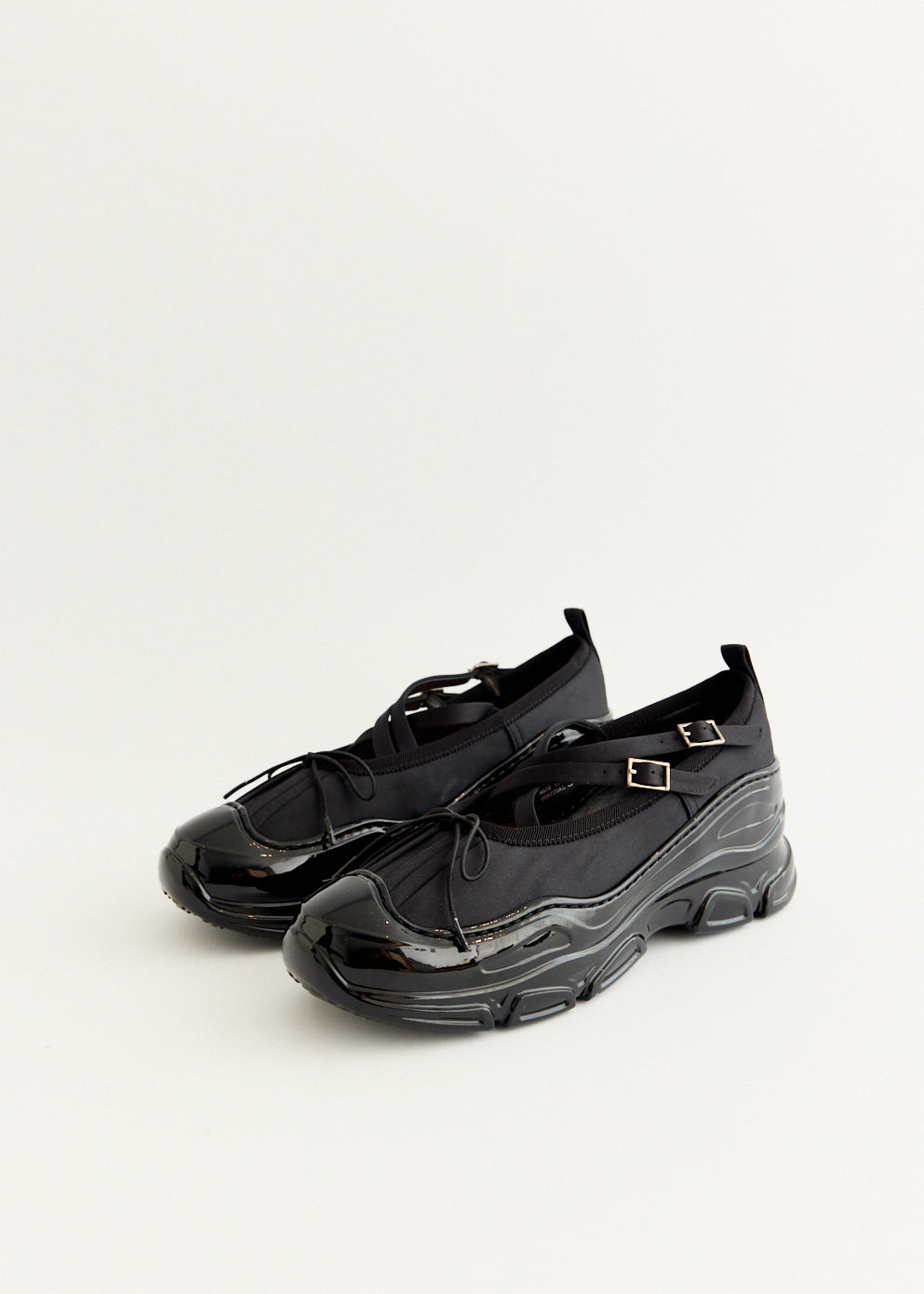 Classic Criss Cross Tracker Ballerinas