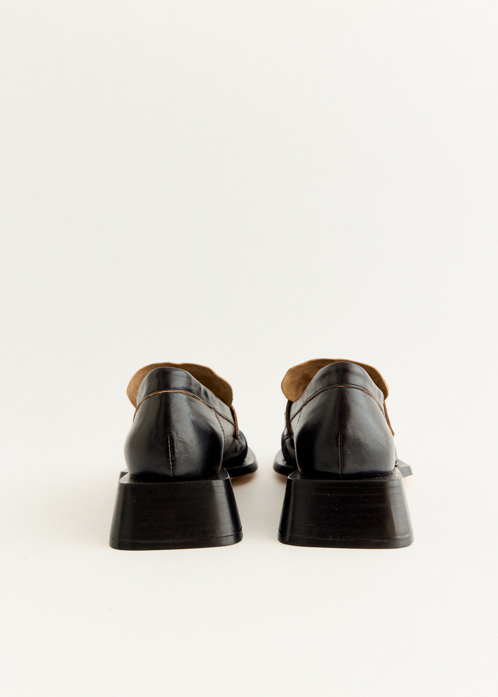 Airi Loafers