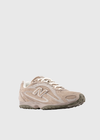 204L 'Mushroom' Sneakers