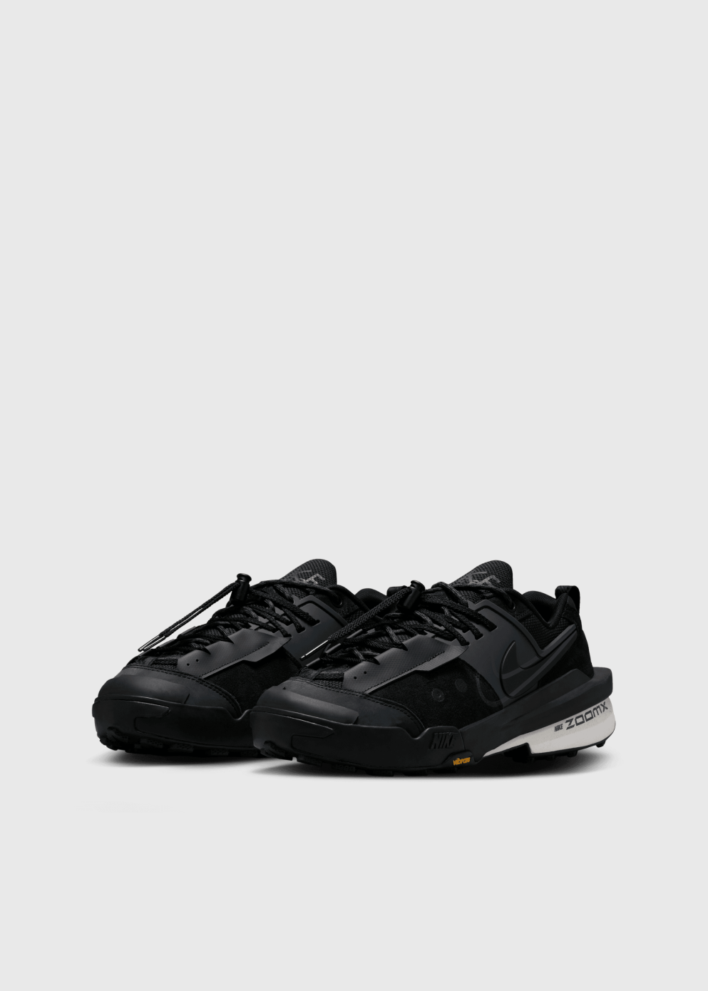 靴 sacai Nike Zegamadome Black Nike x Sacai Zegamadome SP Summit Black/Anthracite-Black | HAVEN