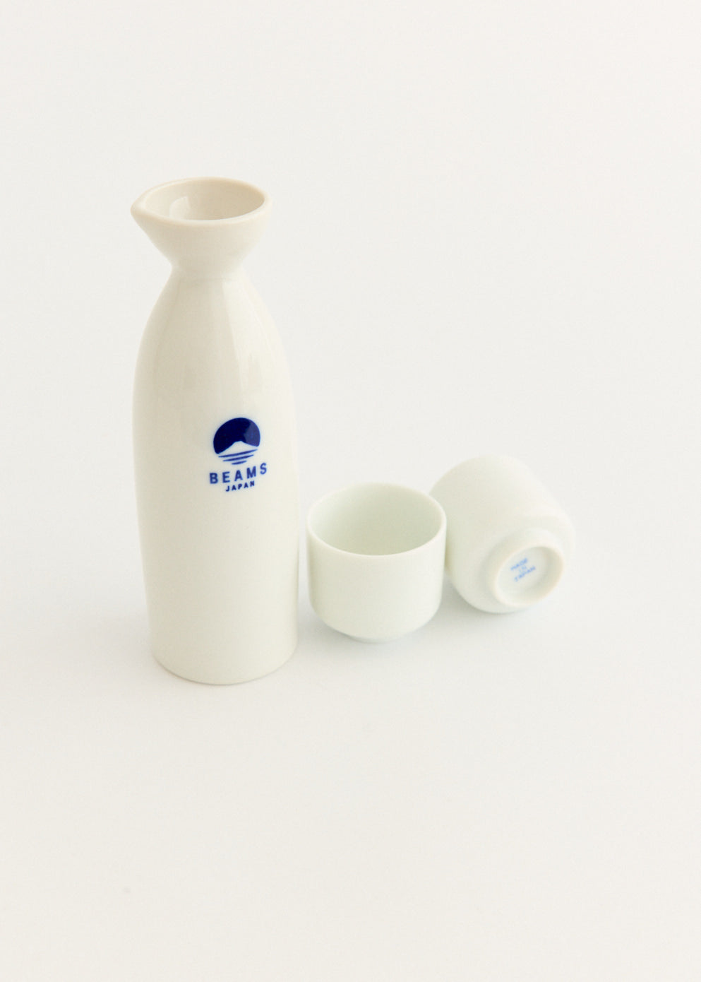 Sake Bottle And Cup Set (1 Bottle And 2 Cups)