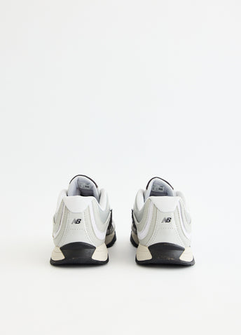 RC56 'Ice Wine' Sneakers