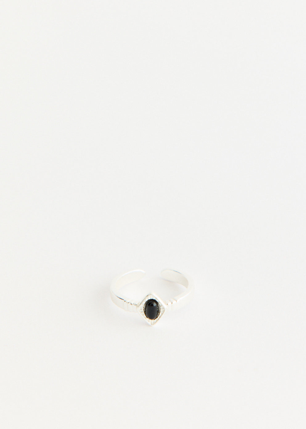 Linear Agate Ring