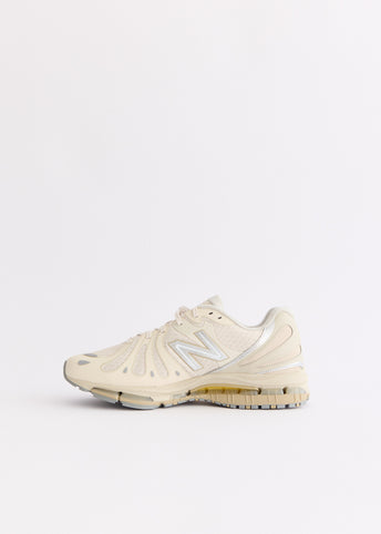 MADE in USA 990v4 'Linen Punch Yellow' Sneakers