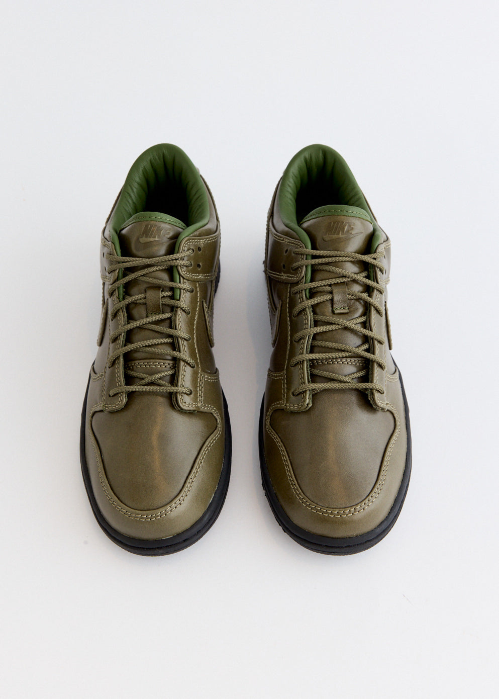 Dunk Low Retro Premium 'Army Olive' Sneakers