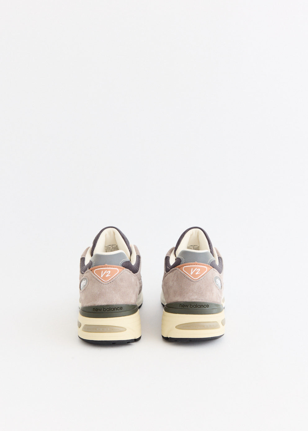 MADE in UK 991v2 'Elephant' Sneakers