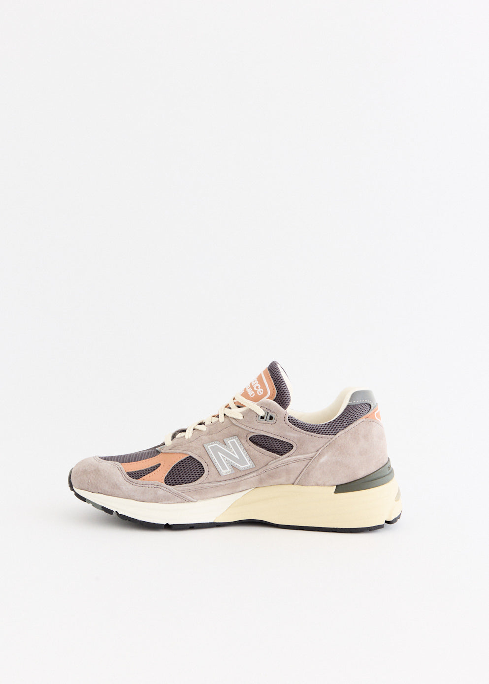 MADE in UK 991v2 'Elephant' Sneakers