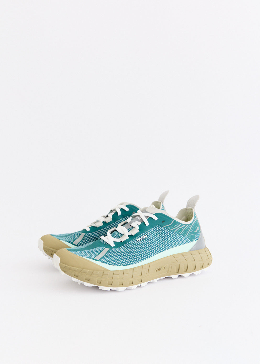 001A 'Horizon' Sneakers