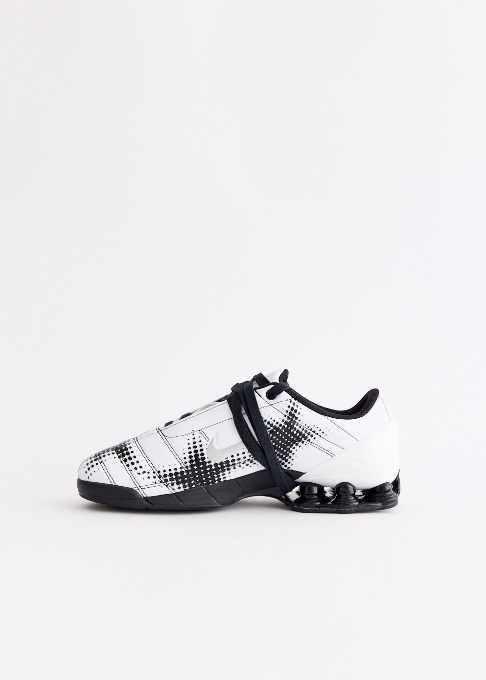Women's Total 90 Shox Magia 'White and Black' Sneakers