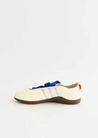 x CLOT by Caroline Hu Taekwondo 'Off White Sneakers