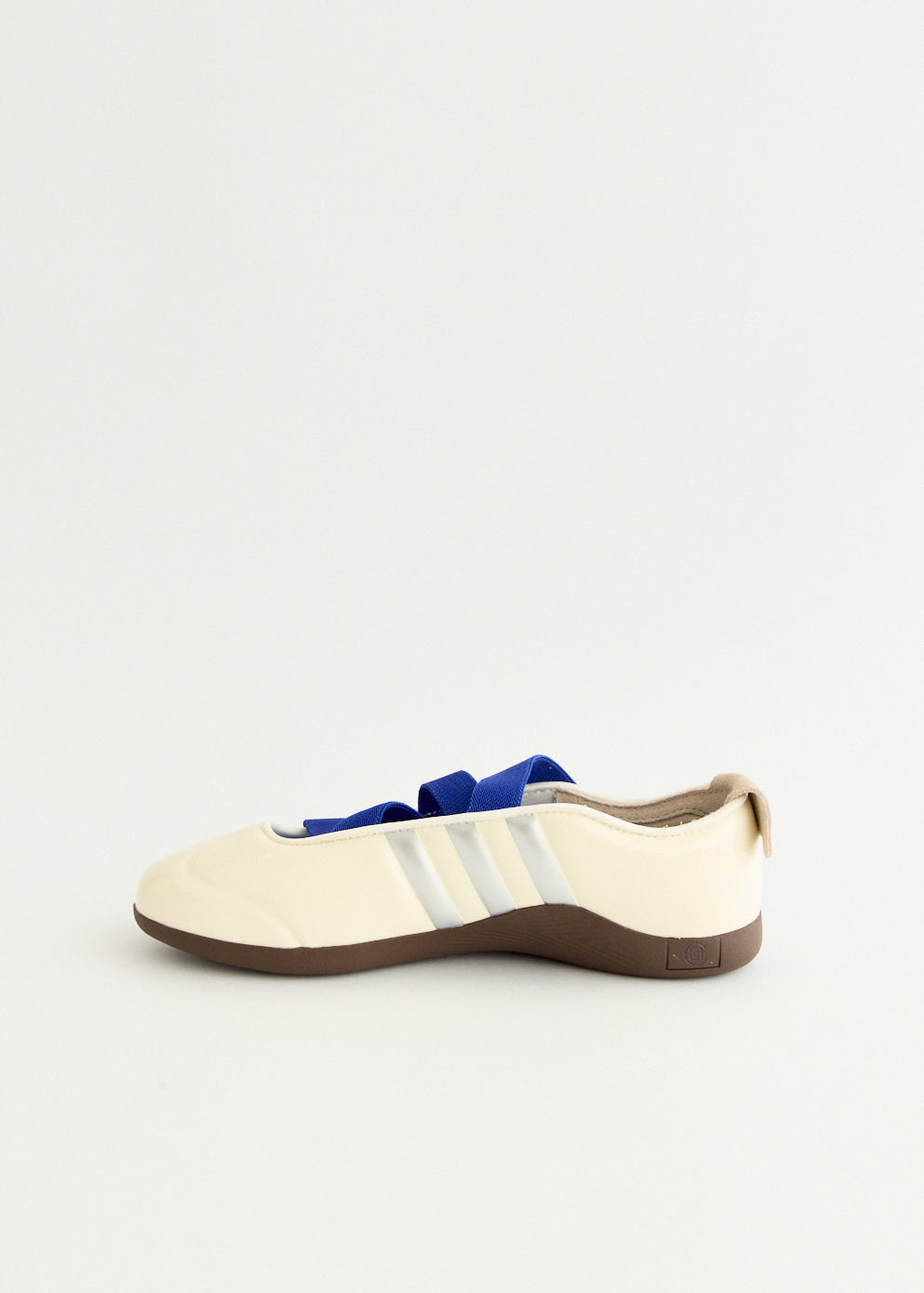 x CLOT by Caroline Hu Taekwondo 'Off White Sneakers