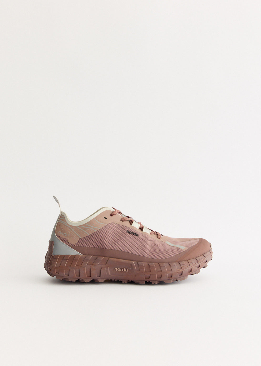 001A 'Scoria' Sneakers