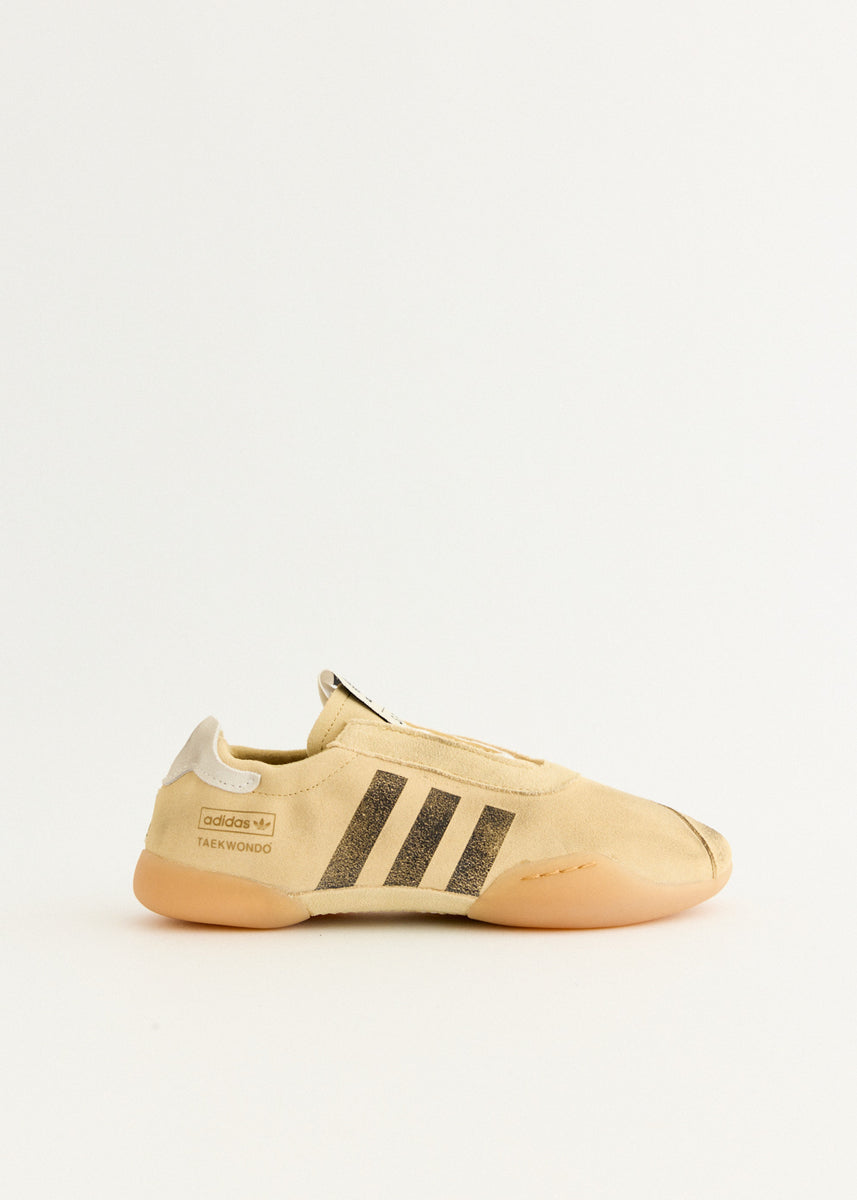 x Song for the Mute Women's Taekwondo Mei 'Beige' Sneakers