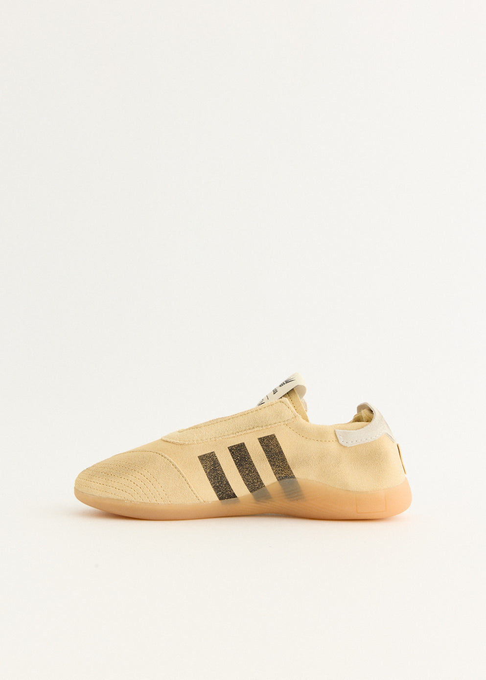 x Song for the Mute Women's Taekwondo Mei 'Beige' Sneakers