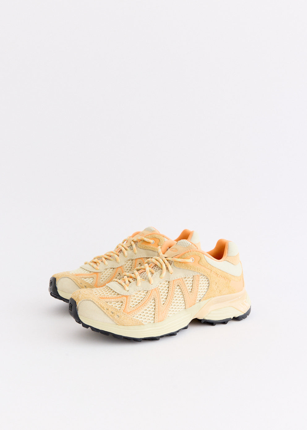 XT-Whisper Embroidery 'Asparagus Green' Sneakers