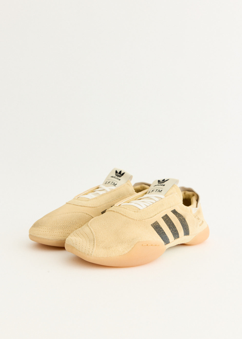 x Song for the Mute Women's Taekwondo Mei 'Beige' Sneakers