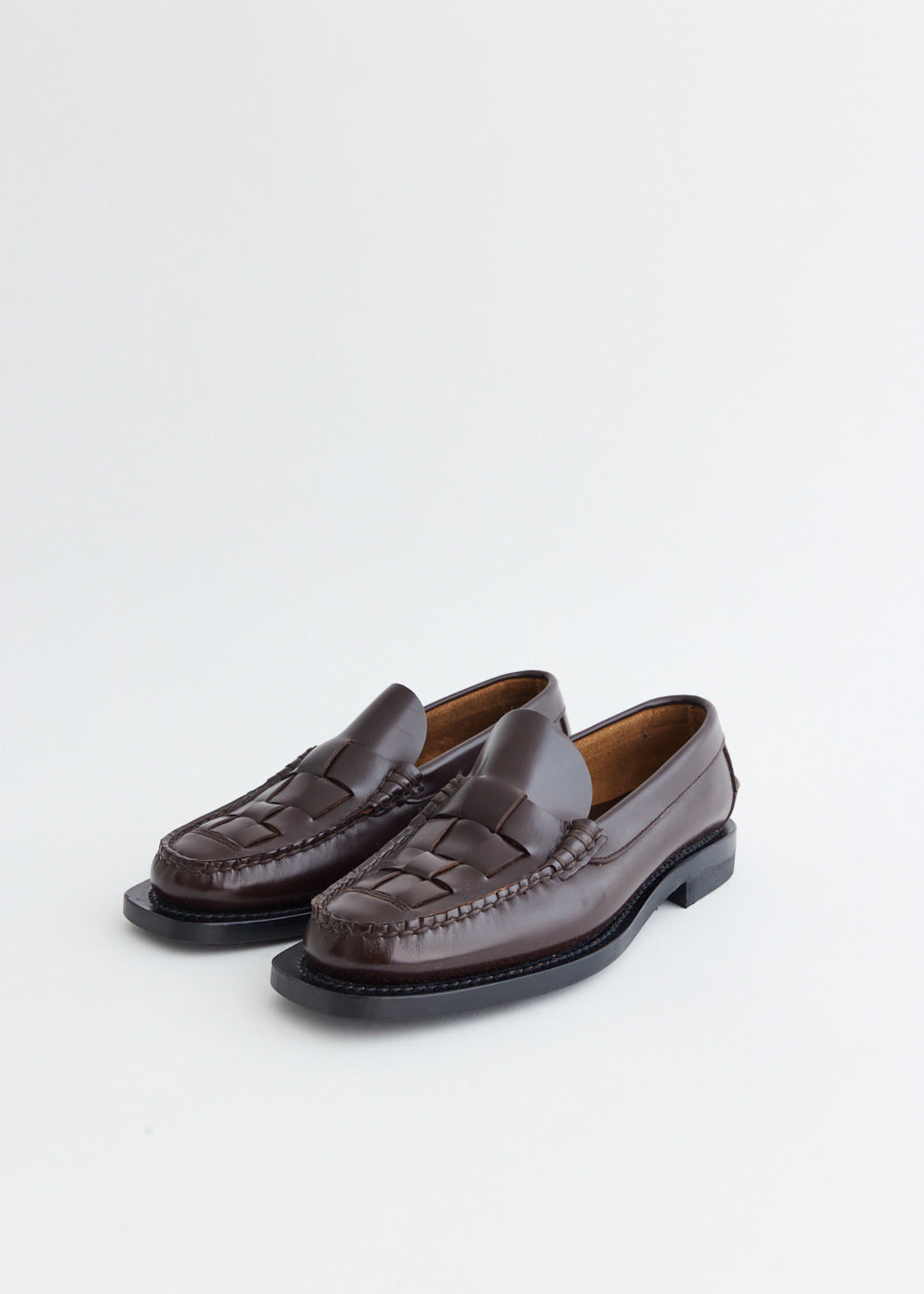 Nombela Loafers