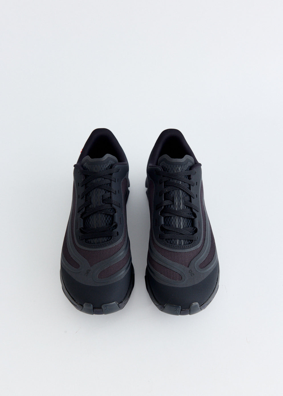 Cloudflow 5 AD 'Black Magnet' Sneakers