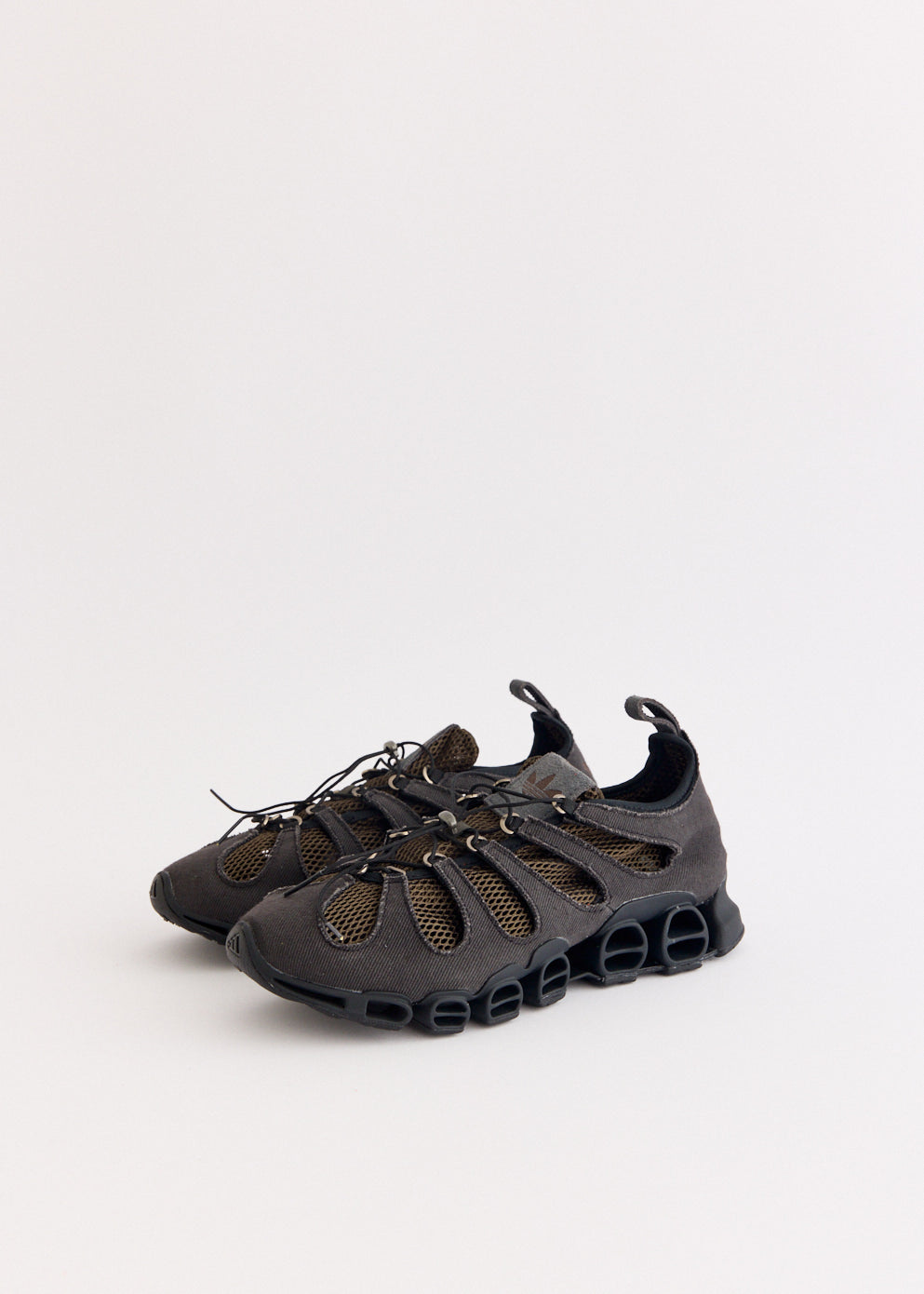 x AVAVAV Women's Megaride Cutout Canvas 'Core Black Shadow Olive' Sneakers