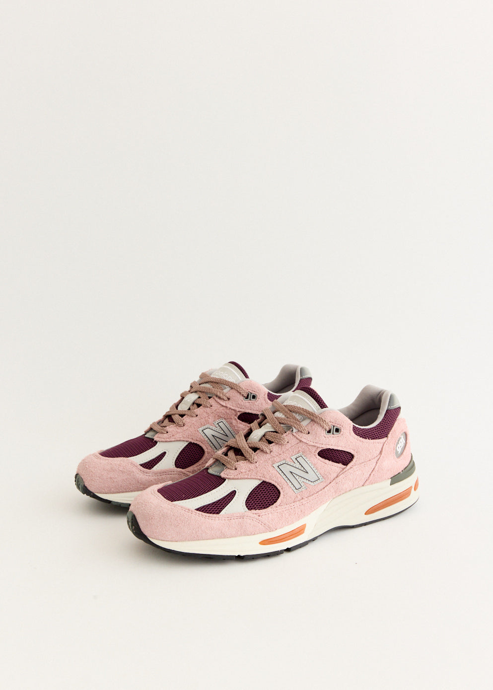 MADE in UK 991v2 'Deauville Mauve' Sneakers
