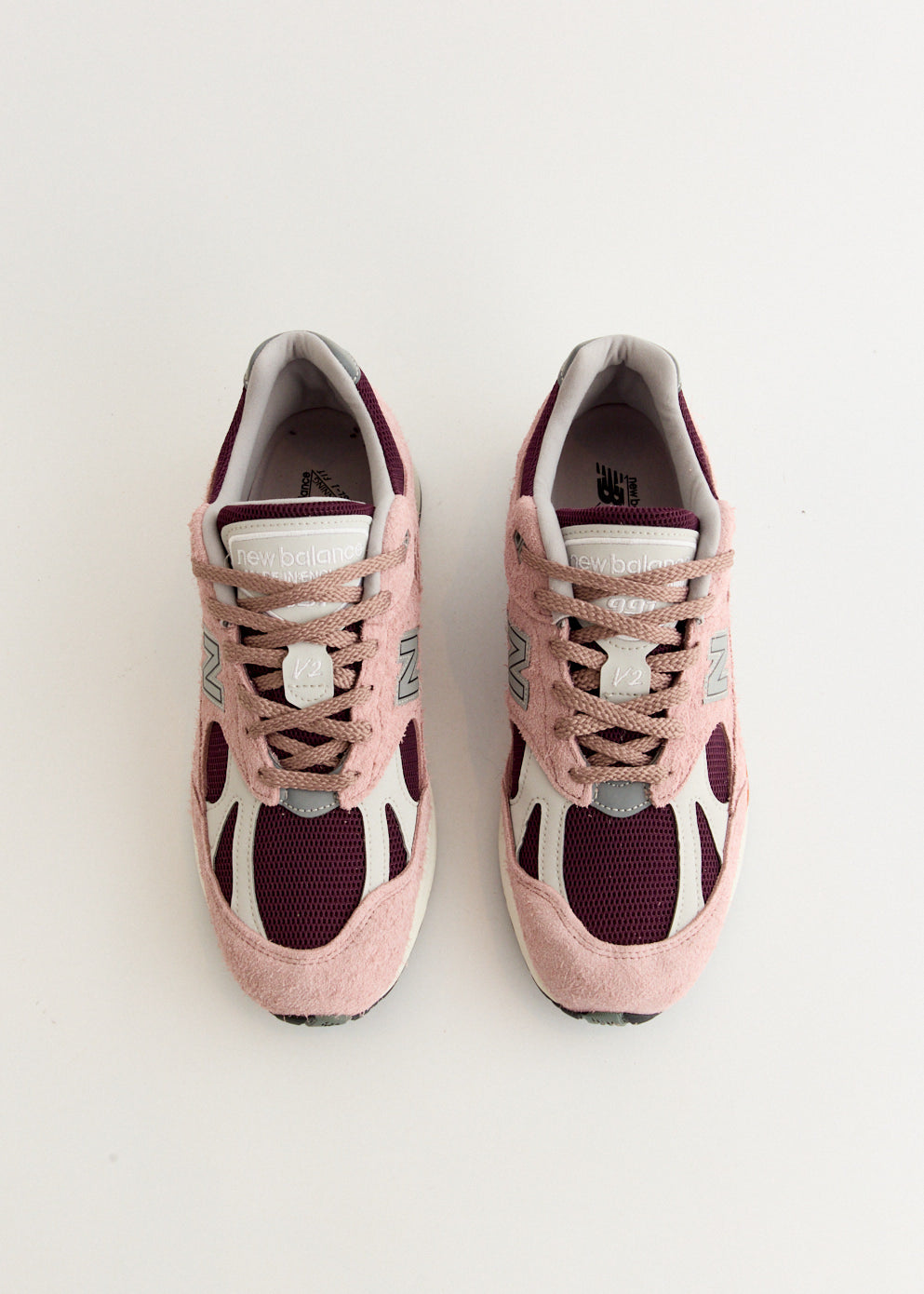 MADE in UK 991v2 'Deauville Mauve' Sneakers