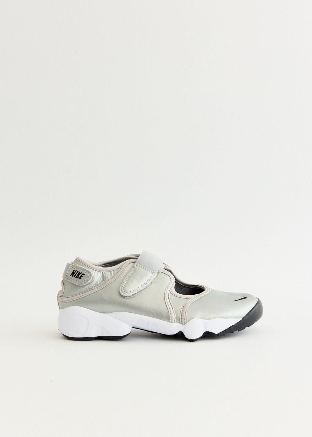 Women's Air Rift 'Metallic Silver' Sneakers