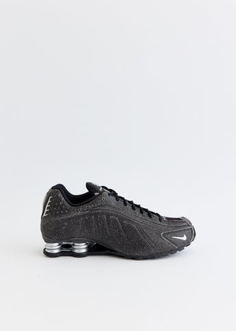 Shox R4 'Distressed Leather' Sneakers