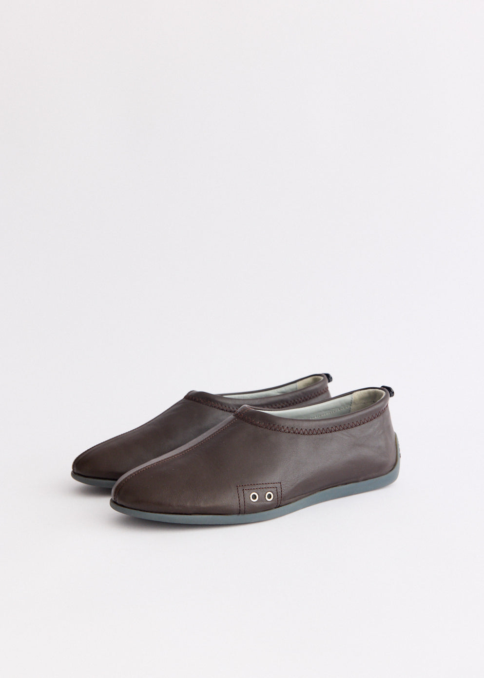 Miles II Sneakers