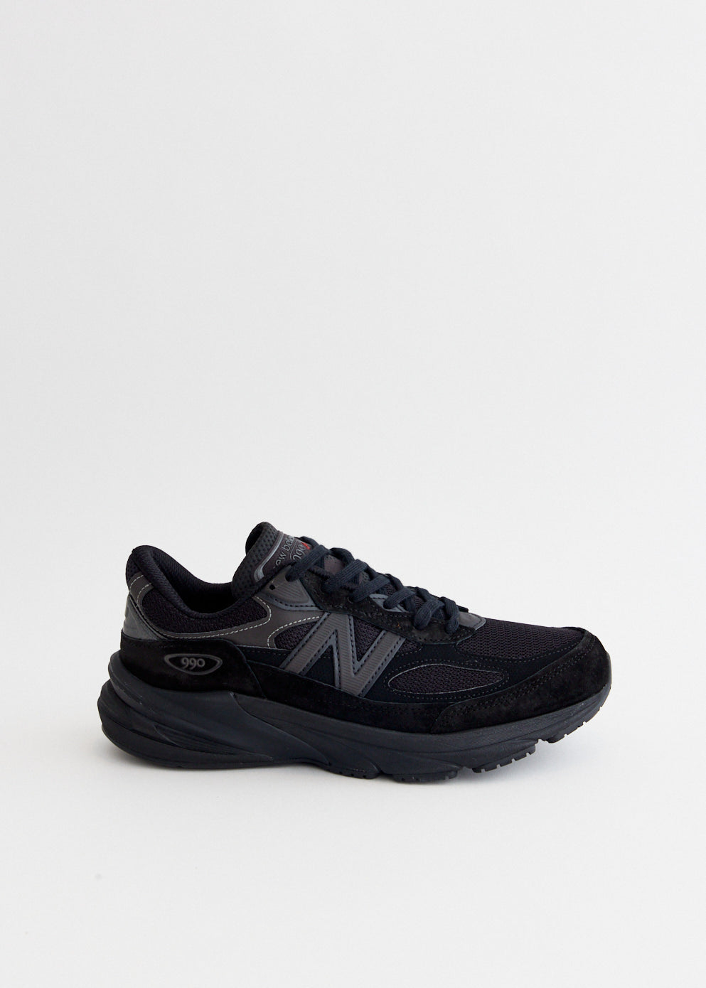 MADE in USA 990v6 'Black' Sneakers