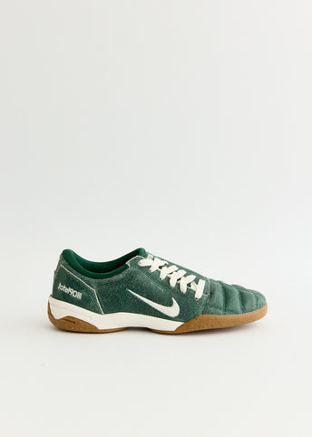 Total 90 Premium 'Fir' Sneakers