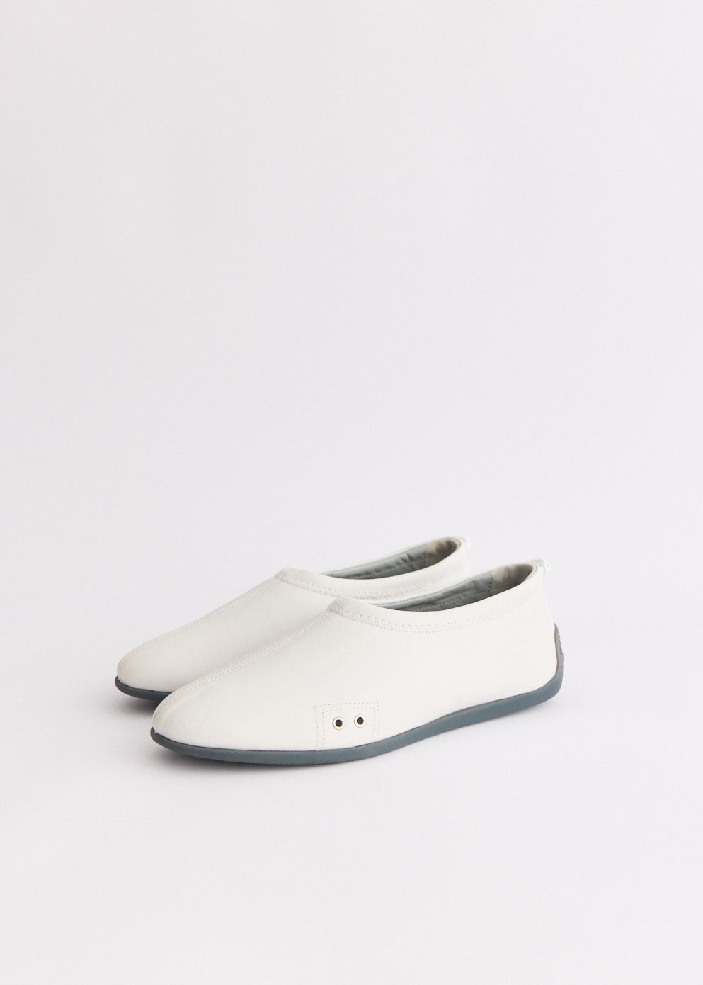 Miles II Sneakers