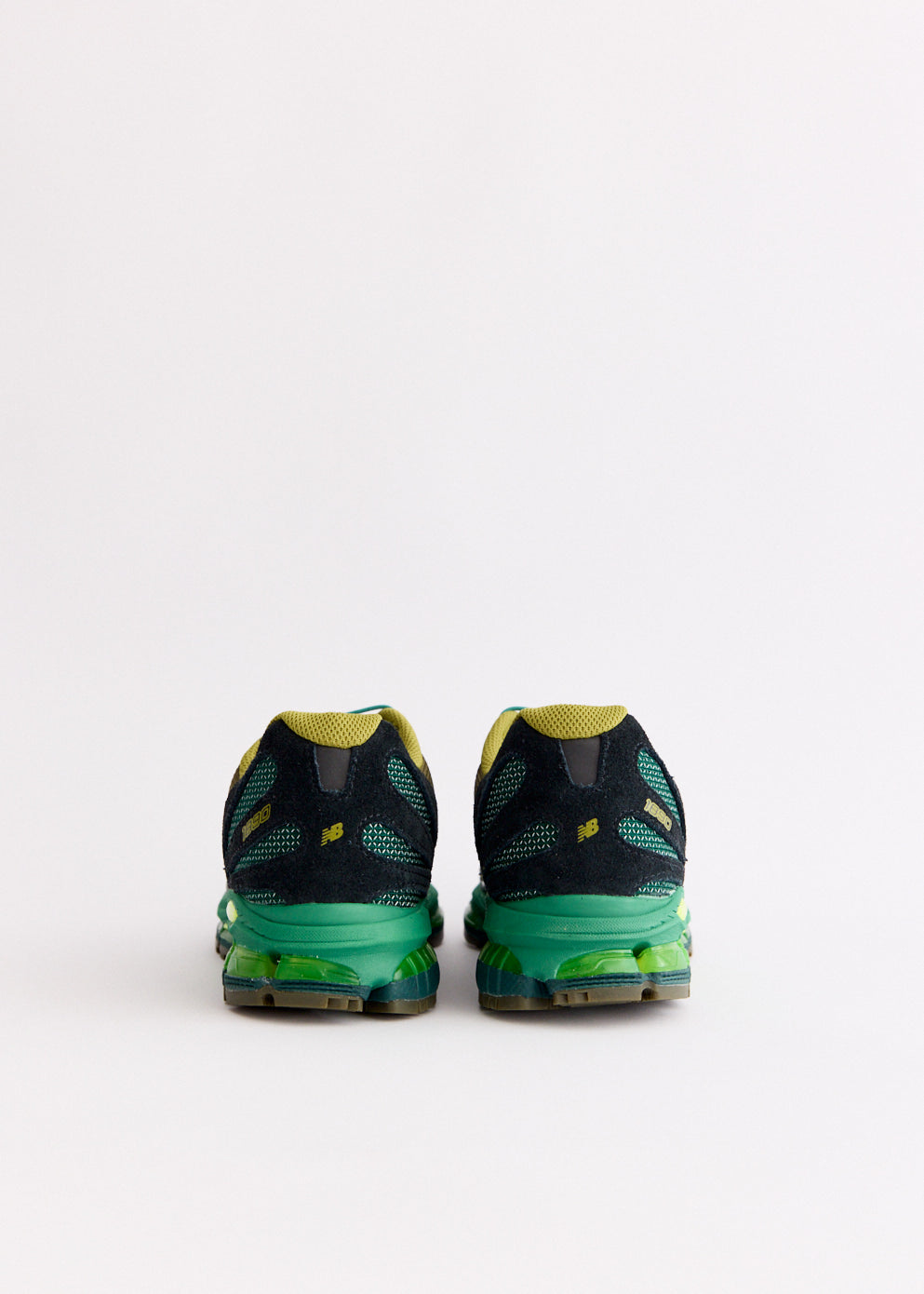1890 'Nordic Green' Sneakers
