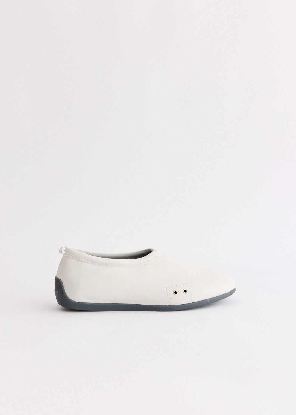 Miles II Sneakers