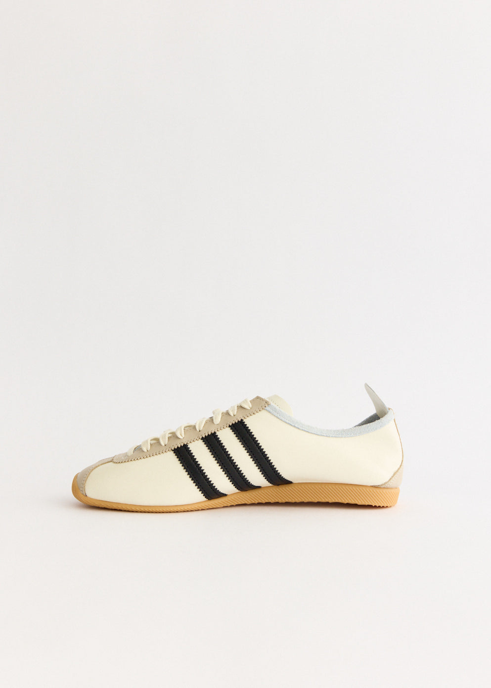 Japan 'Off White' Sneakers