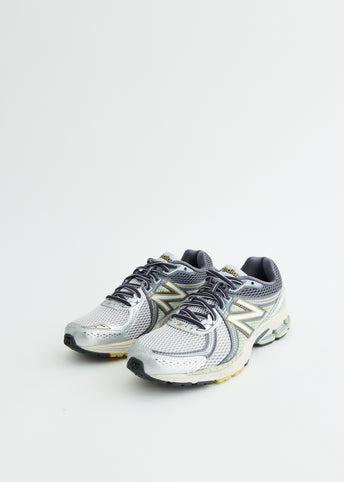 860v2 'Earth' Sneakers