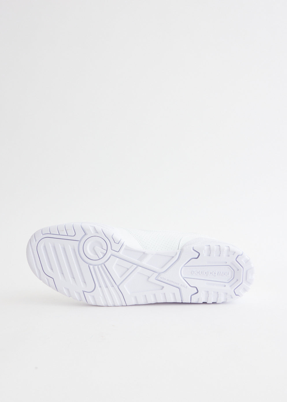 550 Sneakers
